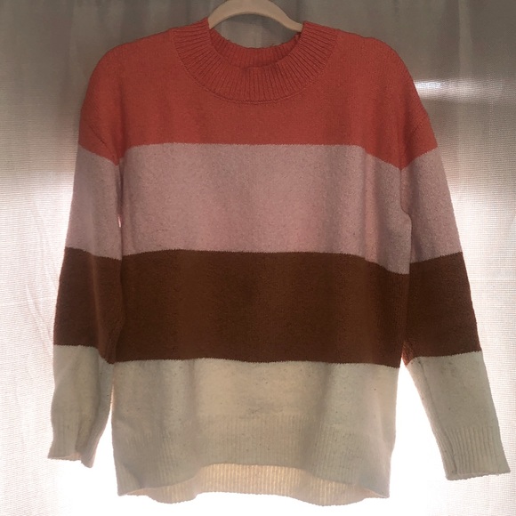 Old Navy Sweater- color block stripes - Picture 1 of 2